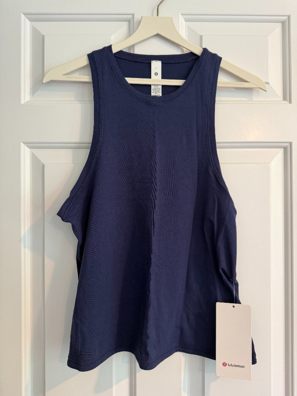 Lululemon NWT Squad Goals Tank Navy Size 4